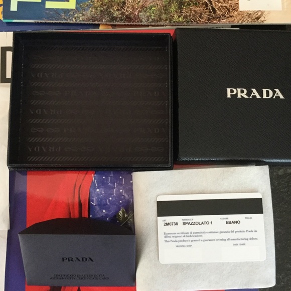 Used Prada Ebano Spazzolato 1 Men’s Wallet. - Picture 1 of 8